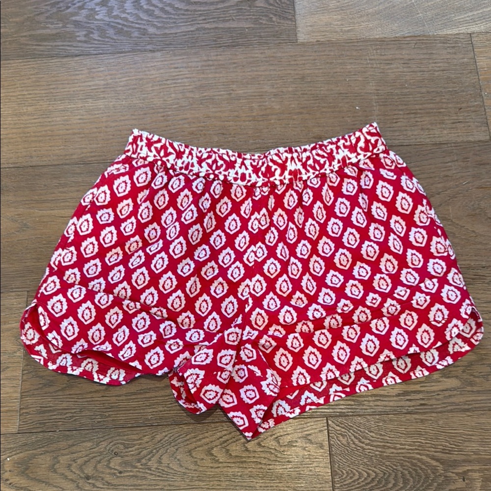 Vineyard Vines Red and White Shorts - M